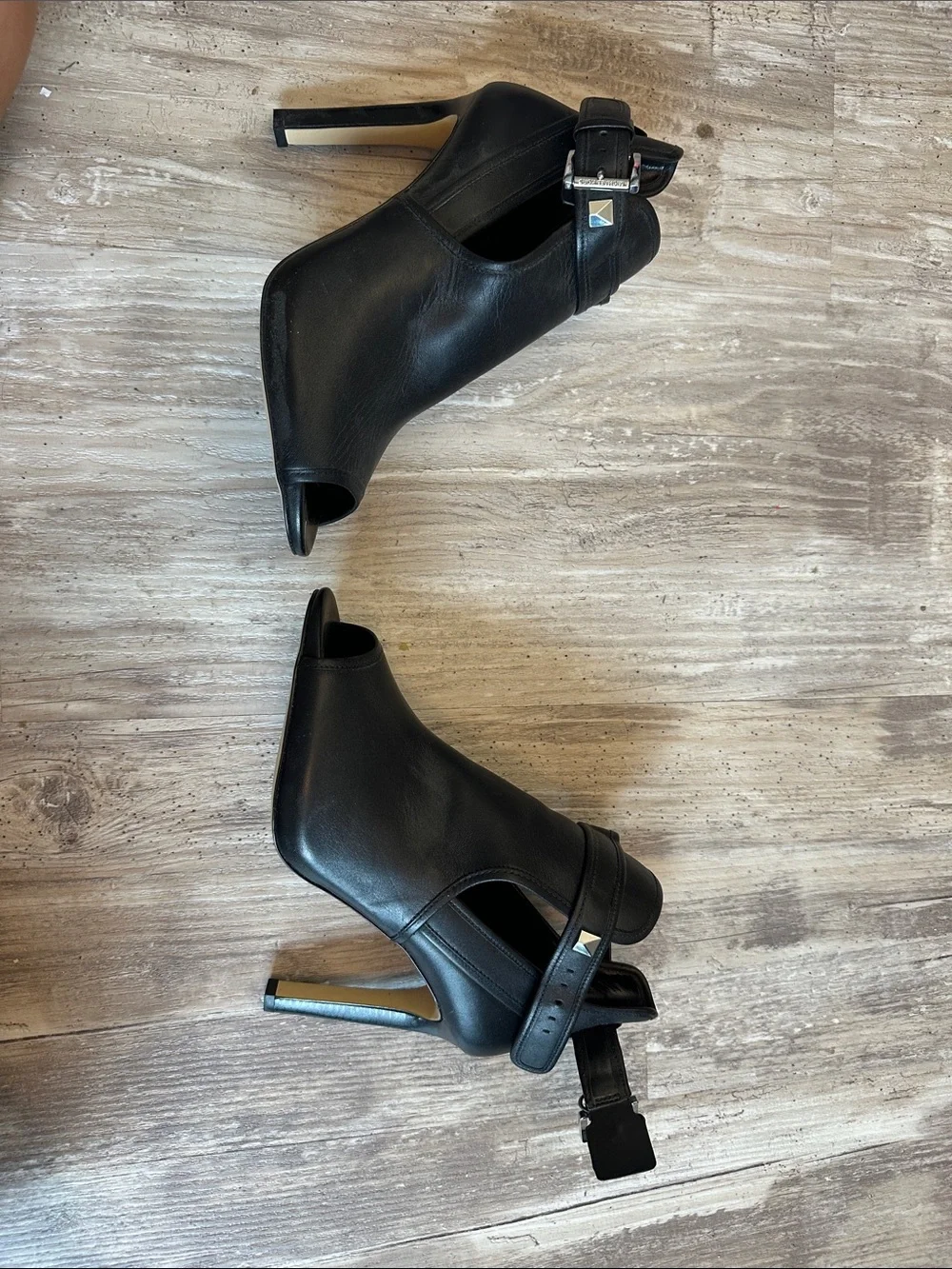Michael Kors Black Leather Peep-Toe Ankle Booties with Buckle sz 8 never worn!